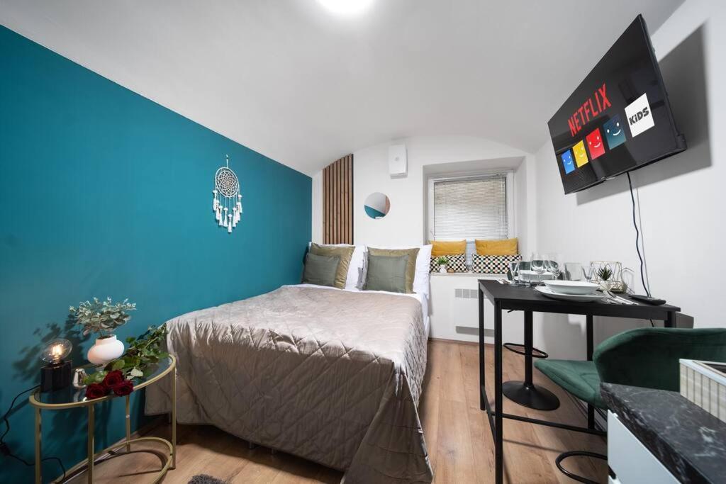 Secret Budget Studio Oasis Прага Екстер'єр фото