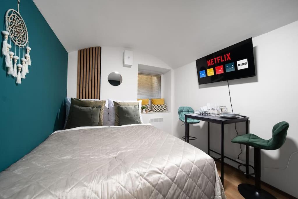 Secret Budget Studio Oasis Прага Екстер'єр фото